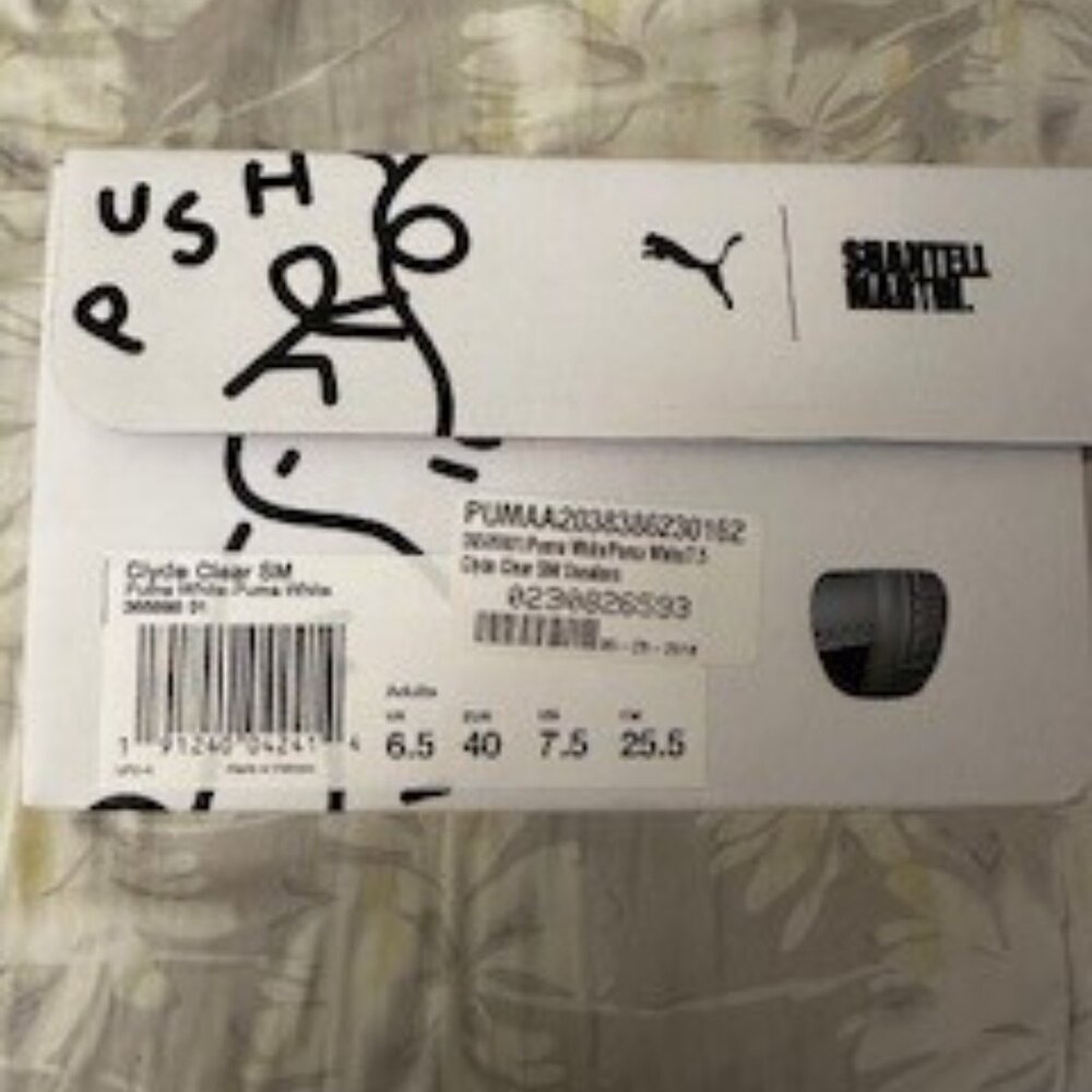 Puma Shantell Martin Clyde Clear Sneaker Women's size 7.5 - Picture 12 of 12